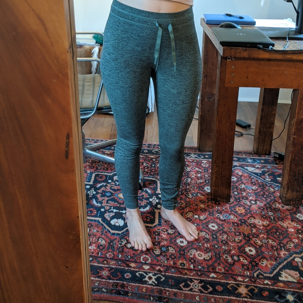 New! Lorna Jane Legging. Size Small.